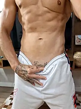 juniortche1313 online show from February 2026 09:22:01 PM