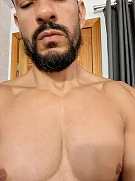 Snapshot of juniortche1313 chatting on March 2026 02:39:02 AM juniortche1313 online show from March 2026 02:39:02 AM