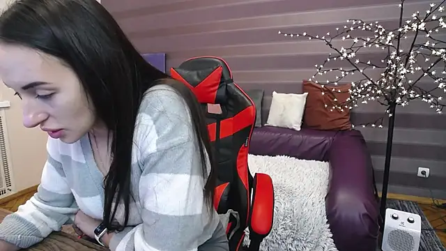 JenniferStone online show from January 2025 06:45:01 AM