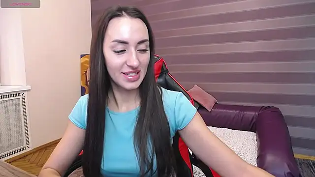 JenniferStone online show from October 2025 07:56:01 AM