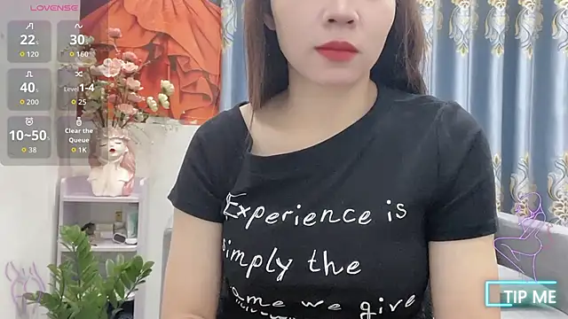 Snapshot of shishi_101 chatting on October 2025 01:13:02 AM shishi 101 online show from October 2025 01:13:02 AM