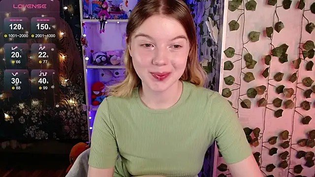 Strawberry juli online show from March 2025 01:31:02 AM