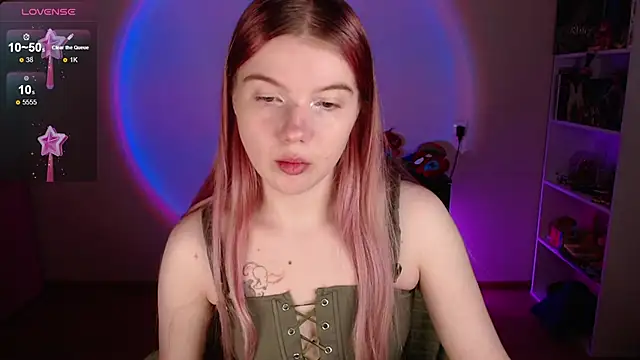 Strawberry juli online show from December 2025 06:41:02 AM