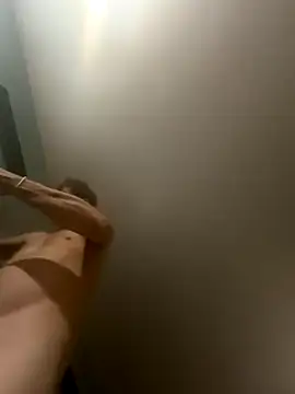 Snapshot of JerseyGem chatting on November 2025 10:25:02 AM JerseyGem online show from November 2025 10:25:02 AM