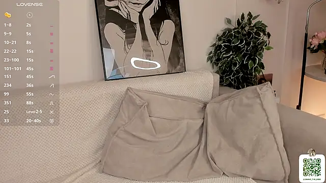 Snapshot of ErlineDumford chatting on November 2025 08:06:01 AM ErlineDumford online show from November 2025 08:06:01 AM