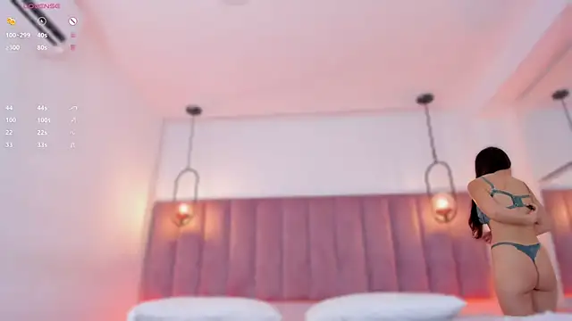 Haily b online show from November 2025 08:32:01 PM