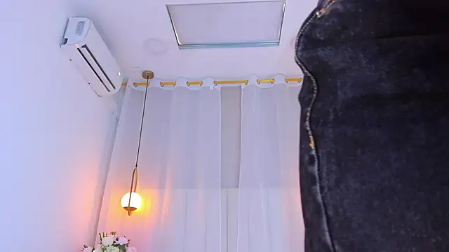 Haily b online show from April 2026 07:55:01 PM