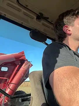 shuki0101 online show from April 2026 07:52:01 PM