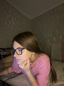 Snapshot of MrrKate chatting on April 2026 01:05:02 AM MrrKate online show from April 2026 01:05:02 AM