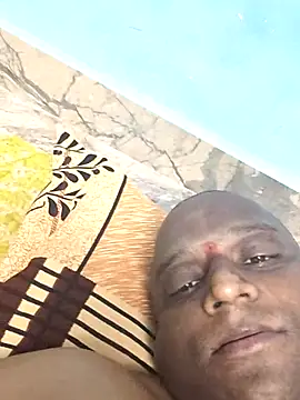 Snapshot of beyondthelines123 chatting on October 2025 02:58:02 PM beyondthelines123 online show from October 2025 02:58:02 PM