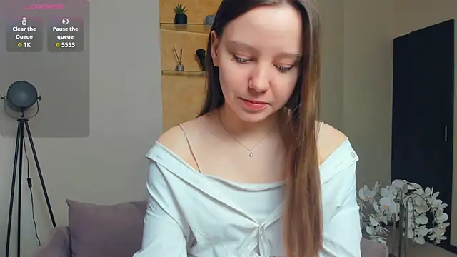 EdinaCordner online show from November 2025 10:06:02 AM