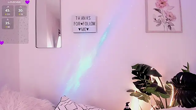 purplemoonn  online show from March 2025 02:42:02 PM