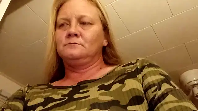 wetnwildforyou online show from September 2025 12:22:02 AM