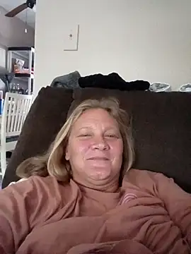 wetnwildforyou online show from November 2025 04:55:01 PM