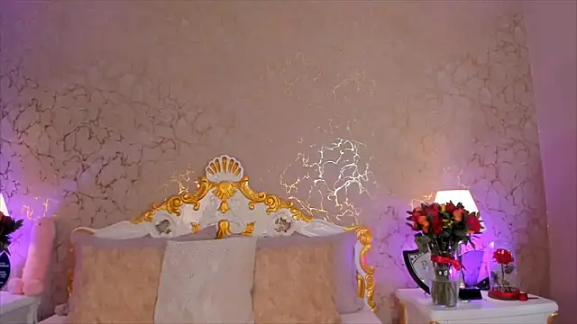 ScarlettWallace online show from November 2025 04:49:01 PM