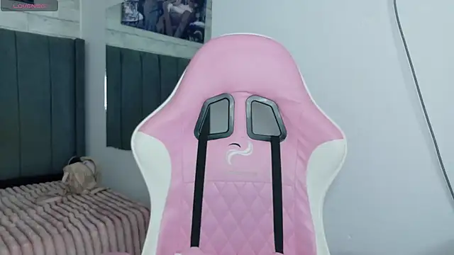 Aida princess online show from October 2025 11:16:01 PM