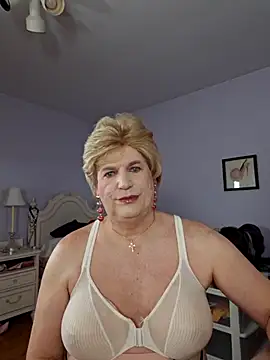 Snapshot of Victoriatv1 chatting on March 2025 11:39:02 PM Victoriatv1 online show from March 2025 11:39:02 PM