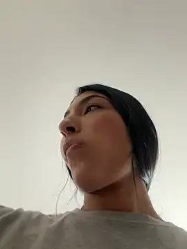 Snapshot of AshleyG_222 chatting on April 2026 04:56:02 PM AshleyG 222 online show from April 2026 04:56:02 PM