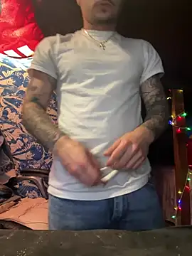 papiVilla23 online show from March 2025 03:47:01 AM