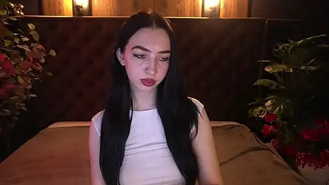 WildKittenX  online show from April 2026 05:47:02 AM