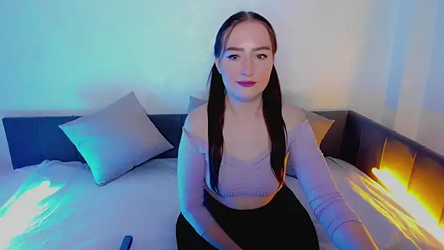 Snapshot of LinaFlawless chatting on March 2025 01:53:01 AM LinaFlawless online show from March 2025 01:53:01 AM