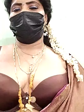 Snapshot of abinaya26 chatting on March 2025 05:25:02 PM abinaya26 online show from March 2025 05:25:02 PM