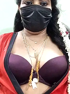Snapshot of abinaya26 chatting on March 2025 03:24:02 PM abinaya26 online show from March 2025 03:24:02 PM