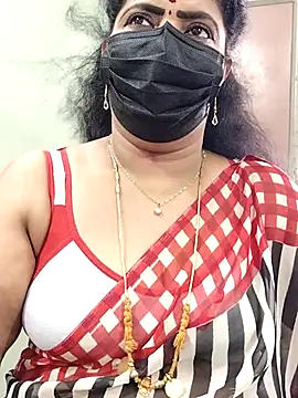 Snapshot of abinaya26 chatting on September 2025 06:04:02 AM abinaya26 online show from September 2025 06:04:02 AM