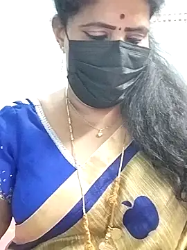 Snapshot of abinaya26 chatting on September 2025 07:07:02 PM abinaya26 online show from September 2025 07:07:02 PM