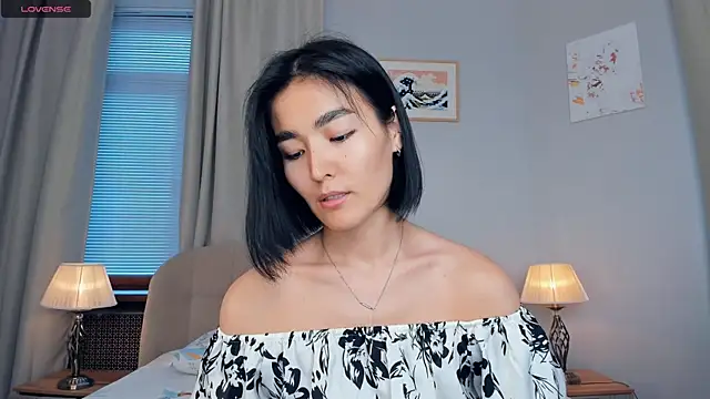 Snapshot of RanelDiva chatting on October 2025 07:09:02 AM RanelDiva online show from October 2025 07:09:02 AM