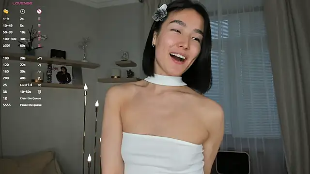 Snapshot of RanelDiva chatting on November 2025 07:10:01 AM RanelDiva online show from November 2025 07:10:01 AM