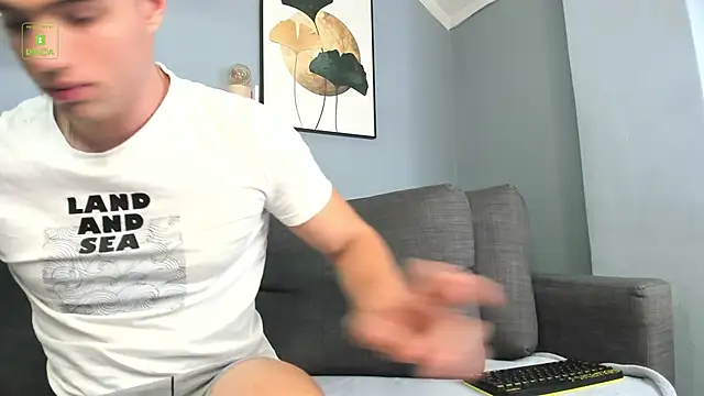 Kyle Baker online show from September 2025 05:20:02 AM