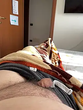 littletoy64 online show from November 2025 09:08:02 AM