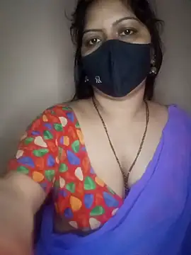 Snapshot of Bagi-Sexy chatting on December 2025 11:01:02 PM Bagi-Sexy online show from December 2025 11:01:02 PM