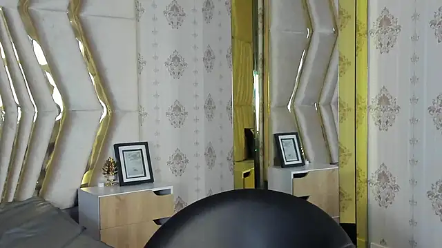 Qeen blackk online show from January 2026 08:18:02 PM