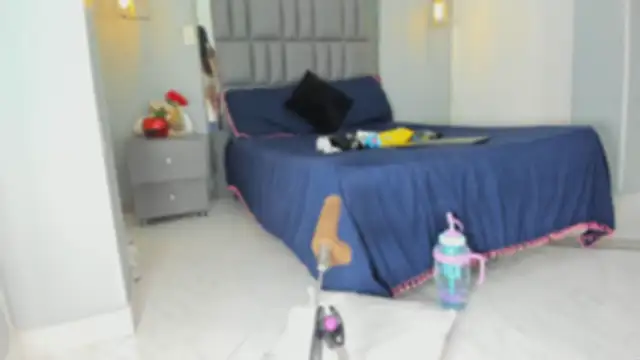 Sienna miller 27 online show from October 2025 11:20:02 AM