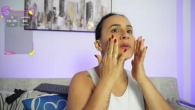 Snapshot of Sara_Charmy chatting on October 2025 11:05:02 AM Sara Charmy online show from October 2025 11:05:02 AM