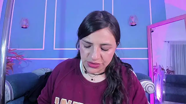 TaraTaylorr online show from November 2025 01:16:02 AM