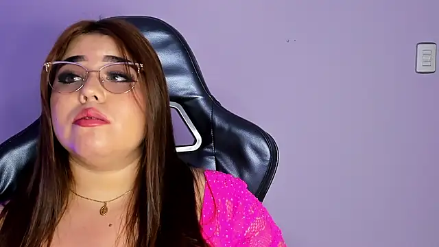 MadissonLee   online show from December 2025 07:19:02 PM