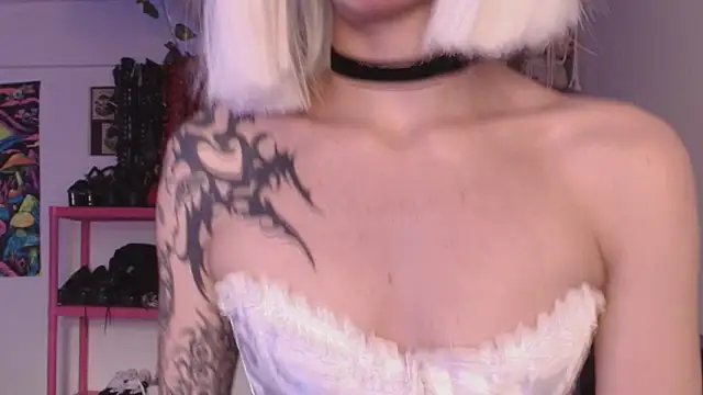  mollycrystal online show from March 2026 11:25:02 AM