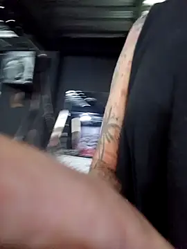 Sara Valkyri online show from March 2025 06:41:02 PM