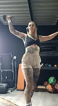 Sara Valkyri online show from March 2025 06:22:01 PM