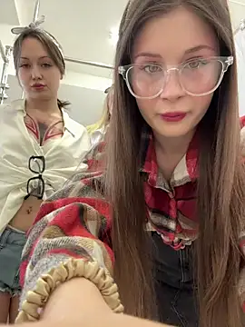 Snapshot of melicious_ chatting on April 2026 06:21:01 AM melicious online show from April 2026 06:21:01 AM