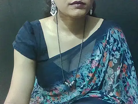 Snapshot of sugandha_bhabhi chatting on April 2026 04:55:01 PM sugandha bhabhi online show from April 2026 04:55:01 PM