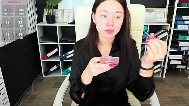 Snapshot of meow_mellie chatting on December 2025 03:00:01 AM meow mellie online show from December 2025 03:00:01 AM