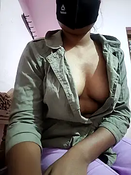 Snapshot of Noghtygirl chatting on September 2025 04:32:02 PM Noghtygirl online show from September 2025 04:32:02 PM