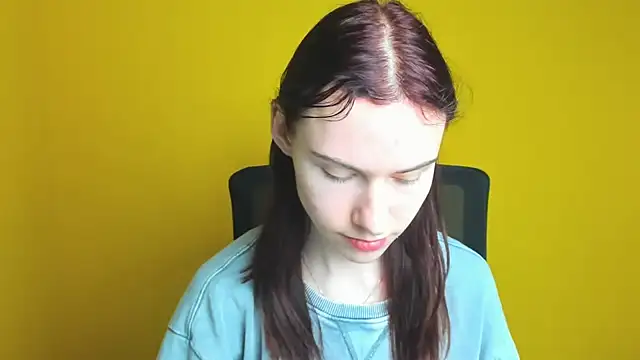 Fiona Night online show from March 2025 09:21:01 PM