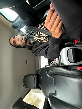 bigjayy1000 online show from October 2025 03:36:02 PM