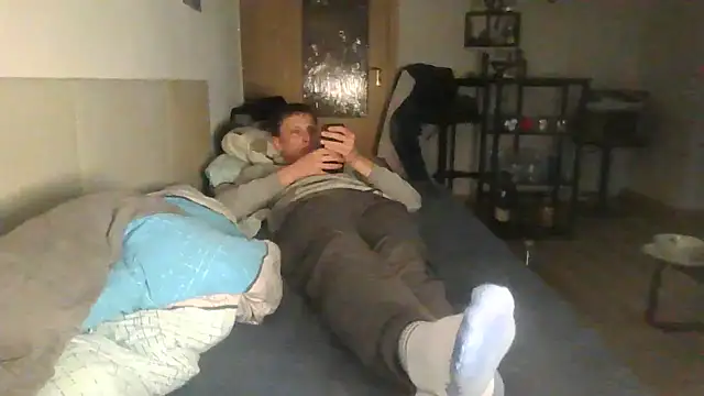 spritzer182 online show from November 2025 03:23:01 PM