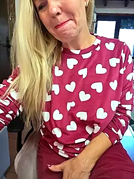 Snapshot of Melody73 chatting on March 2026 08:19:01 AM Melody73 online show from March 2026 08:19:01 AM